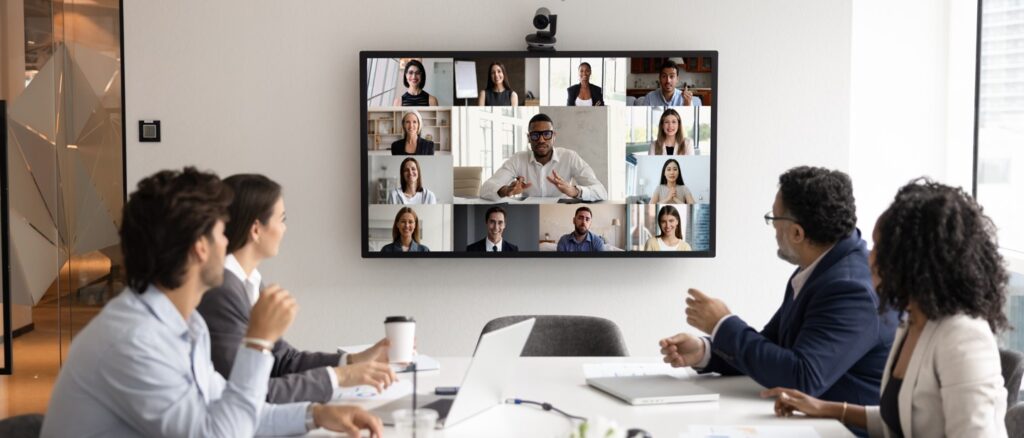 O Novo Normal do Trabalho Híbrido: Adaptando-se às Expectativas da Nova Geração